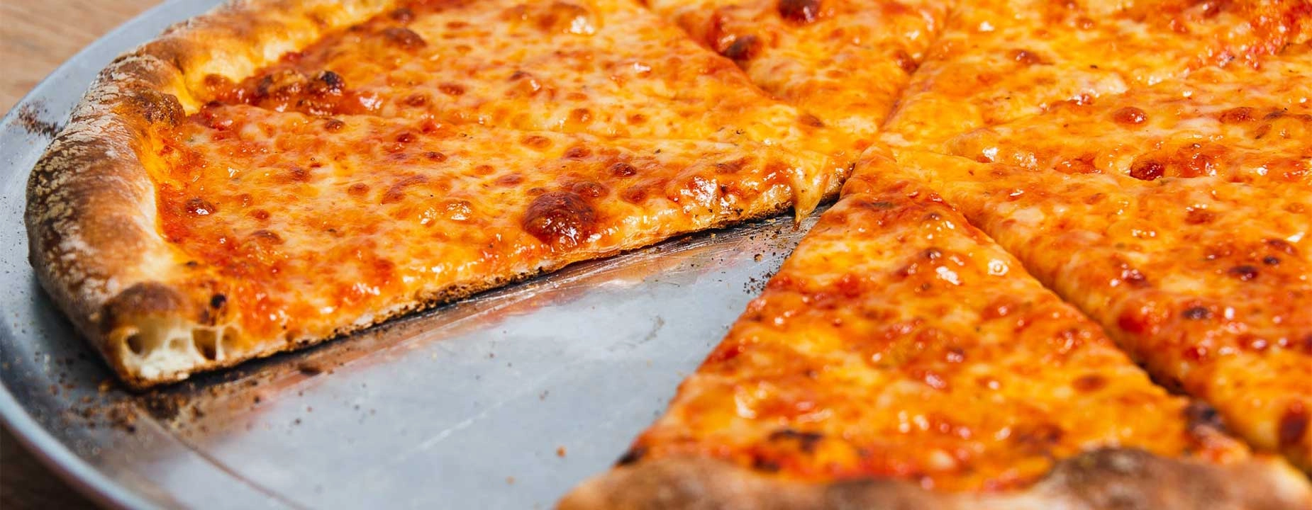 In-room delivery pizza
