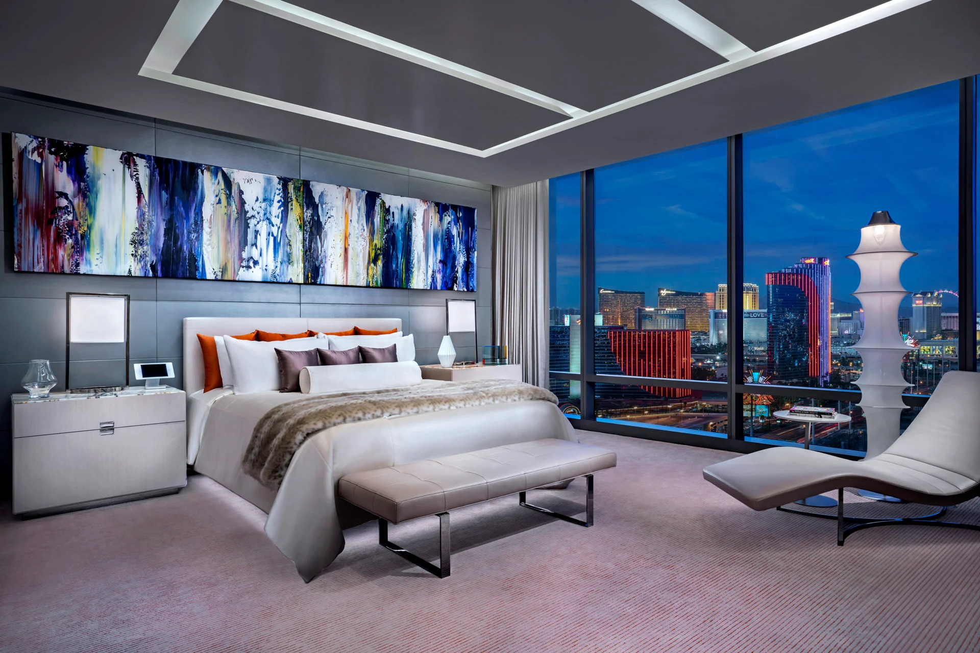 One-Story Sky Villa bedroom