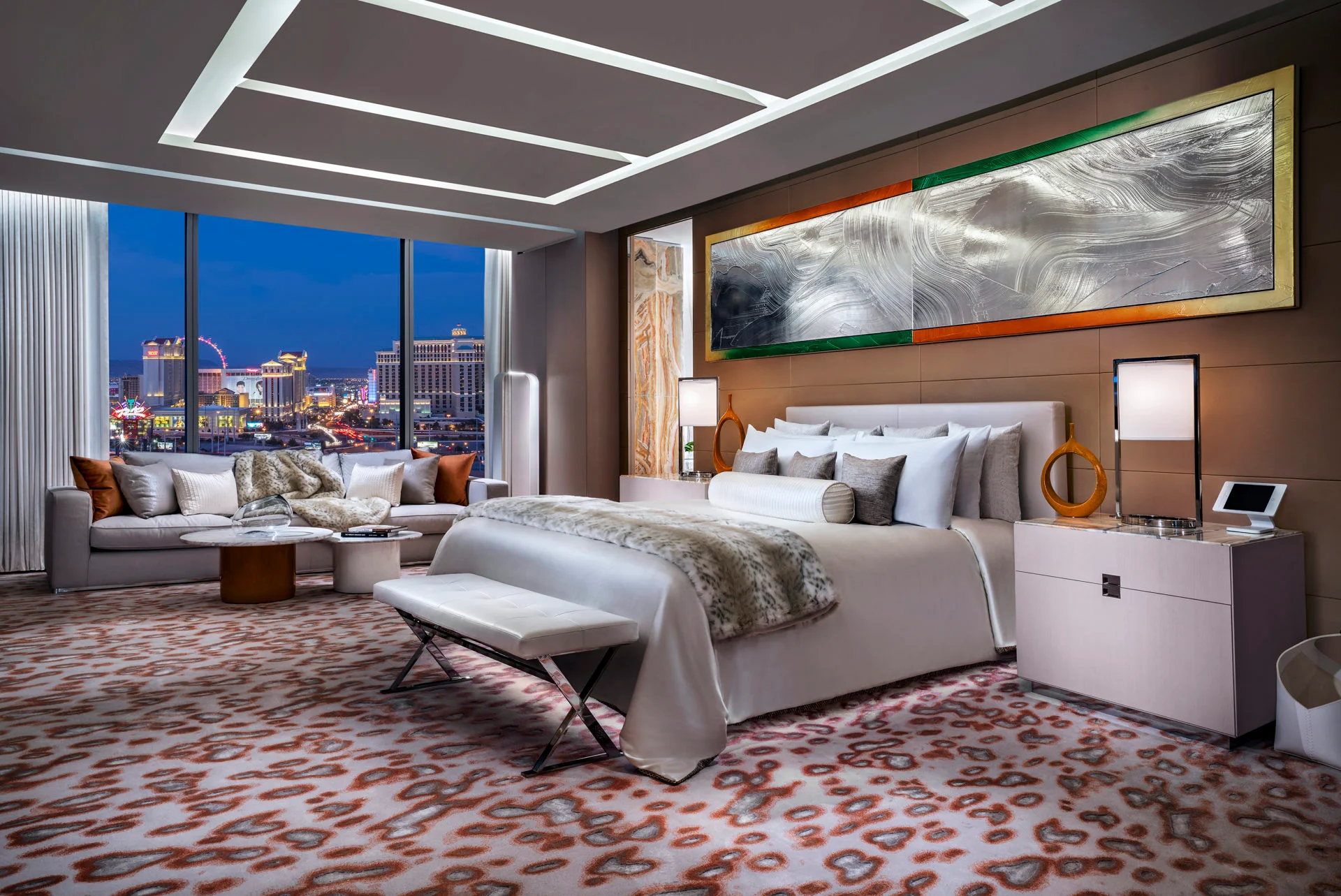 One-Story Sky Villa master bedroom