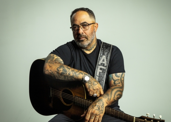 Aaron Lewis