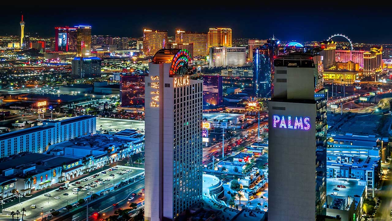 Palms exterior hero
