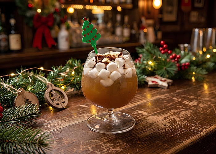 Santa's Saloon at Palms