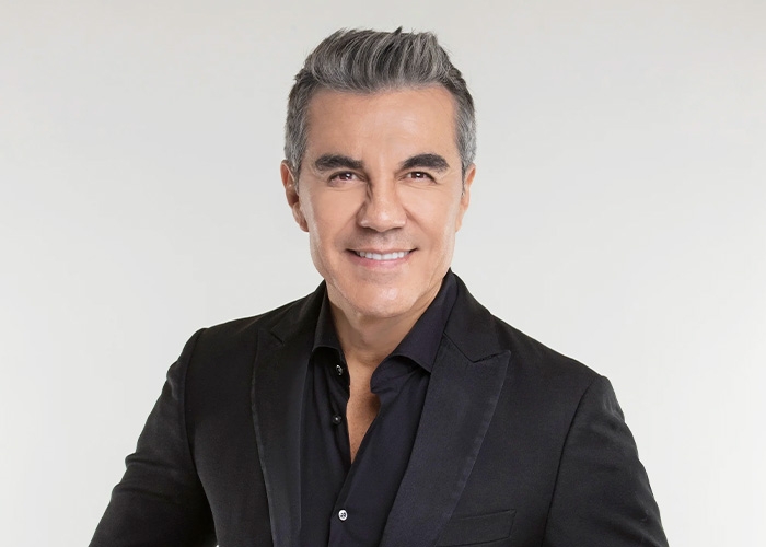 Adrian Uribe