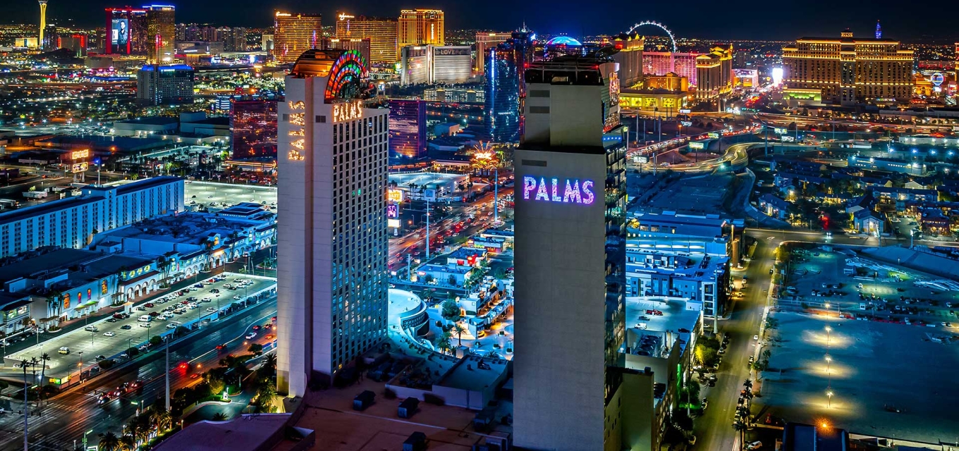 Palms exterior