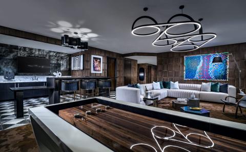 Palms Bar Livingroom