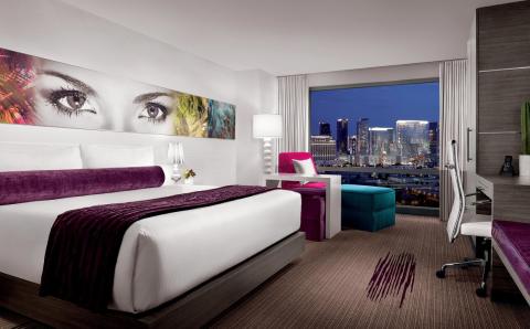 Palms Resort King