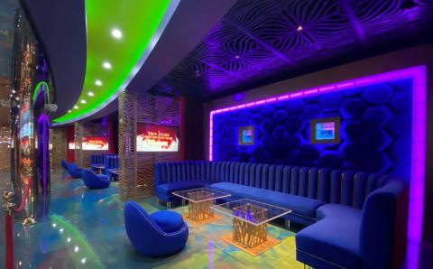 Brenden Theater Lounge Area