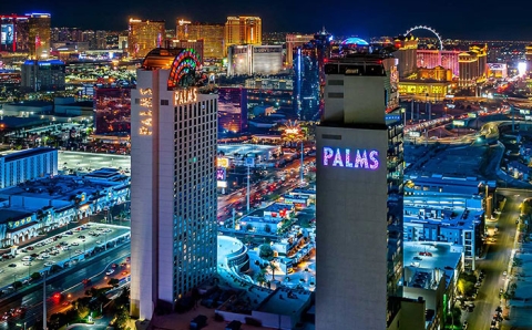 Palms exterior
